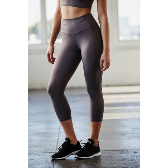 Free People Pants - NWT Free People Movement Breathe Easy Leggings Cropped High Rise Dark Purple S